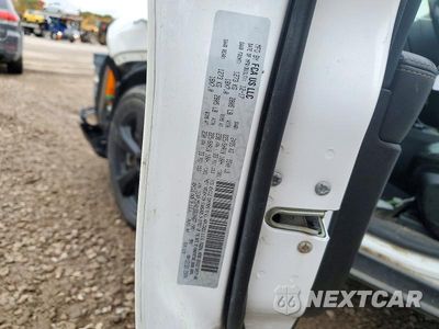 Zdjęcie 13 z 13 samochodu: 2018 JEEP CHEROKEE LIMITED VIN:1C4PJMDX0JD610467 - miniatura