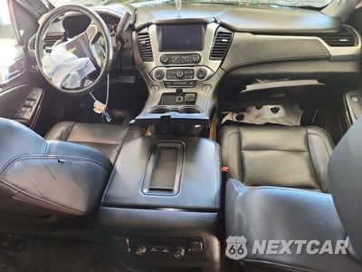 Zdjęcie 8 z 13 samochodu: 2020 CHEVROLET SUBURBAN K1500 LT VIN:1GNSKHKCXLR148897 - miniatura