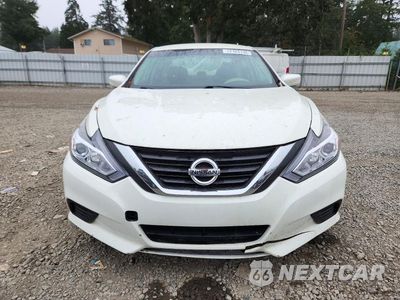 Piąte zdjęcie samochodu w środku: 2016 NISSAN ALTIMA 2.5 S VIN:1N4AL3AP7GC285819 - miniatura