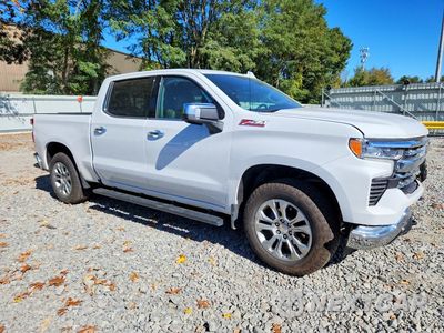 Czwarte zdjęcie samochodu z boku: 2024 CHEVROLET SILVERADO K1500 LTZ VIN:1GCUDGED8RZ401153 - miniatura