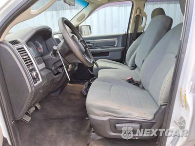 Zdjęcie 7 z 12 samochodu: 2017 RAM 2500 SLT VIN:3C6TR5DT5HG609247 - miniatura