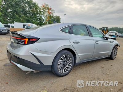 Trzecie zdjęcie samochodu z tyłu: 2024 HYUNDAI SONATA HYBRID SEL VIN:KMHL34JJ4RA095488 - miniatura