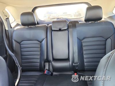 Zdjęcie 10 z 13 samochodu: 2016 FORD EDGE SEL VIN:2FMPK3J89GBC67284 - miniatura