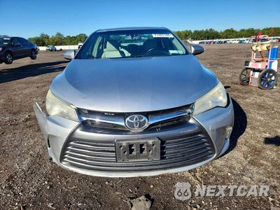 Piąte zdjęcie samochodu w środku: 2015 TOYOTA CAMRY XLE VIN:4T1BF1FK0FU927518 - miniatura
