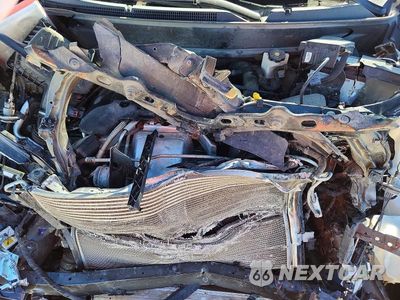 Zdjęcie 11 z 12 samochodu: 2019 CHEVROLET EQUINOX LT VIN:2GNAXVEX4K6206233 - miniatura