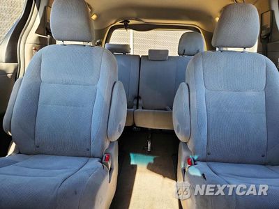 Zdjęcie 10 z 13 samochodu: 2016 TOYOTA SIENNA L 7-PASSENGER VIN:5TDZK3DCXGS718119 - miniatura