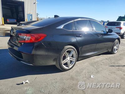 Trzecie zdjęcie samochodu z tyłu: 2018 HONDA ACCORD LX VIN:1HGCV1F16JA257892 - miniatura
