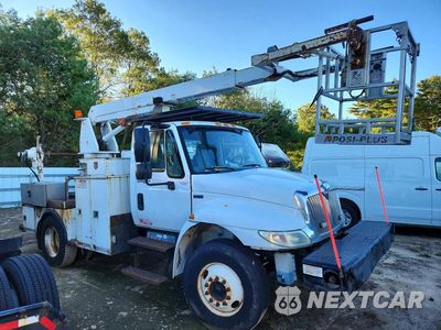 Czwarte zdjęcie samochodu z boku: 2012 INTERNATIONAL 4300 - CABLE PLACER BUCKET TRUCK VIN:3HAJTSKM4CL620618 - miniatura
