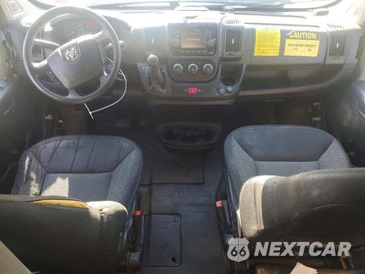 Zdjęcie 8 z 13 samochodu: 2020 RAM PROMASTER 3500 DELIVERY VAN VIN:3C6URVJG5LE129208 - miniatura