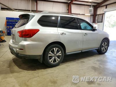 Trzecie zdjęcie samochodu z tyłu: 2017 NISSAN PATHFINDER S VIN:5N1DR2MN7HC656923 - miniatura