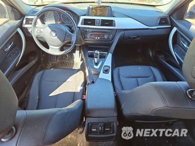 Zdjęcie 8 z 12 samochodu: 2014 BMW 320 I VIN:WBA3B1C52EP679737 - miniatura