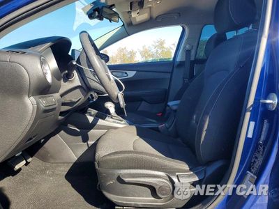Zdjęcie 7 z 12 samochodu: 2023 KIA FORTE LXS VIN:3KPF24AD0PE636772 - miniatura