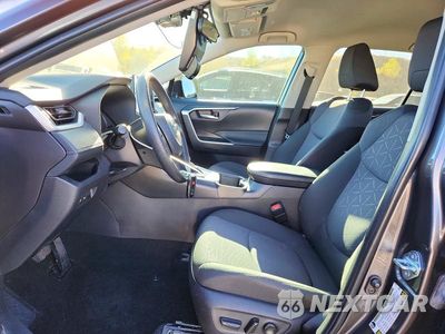 Zdjęcie 7 z 13 samochodu: 2025 TOYOTA RAV4 XLE VIN:2T3P1RFV4SC521726 - miniatura