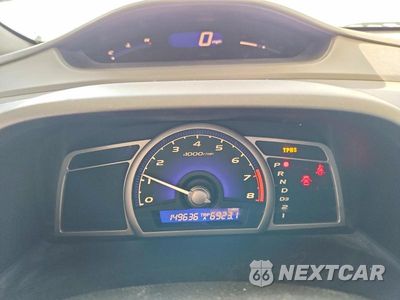 Zdjęcie 9 z 12 samochodu: 2008 HONDA CIVIC LX VIN:2HGFA16558H352743 - miniatura