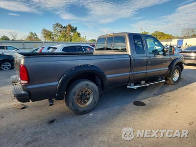 Trzecie zdjęcie samochodu z tyłu: 2003 FORD F250 SUPER DUTY VIN:1FTNX20S93EB88314 - miniatura