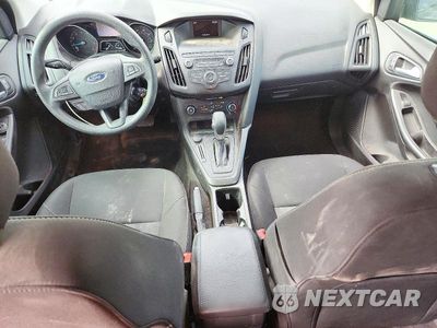 Zdjęcie 8 z 12 samochodu: 2018 FORD FOCUS SE VIN:1FADP3K25JL321700 - miniatura
