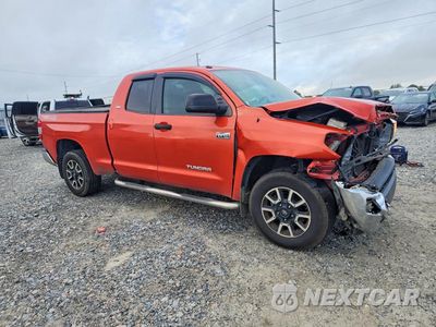 Czwarte zdjęcie samochodu z boku: 2017 TOYOTA TUNDRA SR5 VIN:5TFUY5F10HX612273 - miniatura