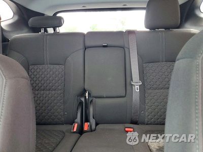 Zdjęcie 10 z 13 samochodu: 2021 CHEVROLET BLAZER 2LT VIN:3GNKBHRS0MS556613 - miniatura