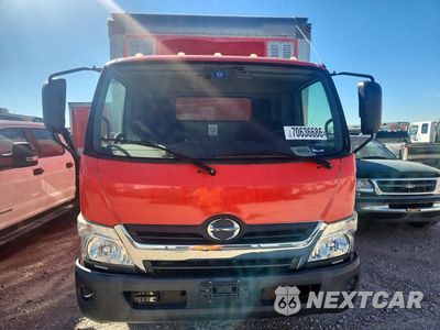 Piąte zdjęcie samochodu w środku: 2018 HINO 195 BOX TRUCK VIN:JHHSDM2H9JK006261 - miniatura