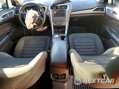 Zdjęcie 8 z 13 samochodu: 2019 FORD FUSION SE VIN:3FA6P0LU8KR105754 - miniatura
