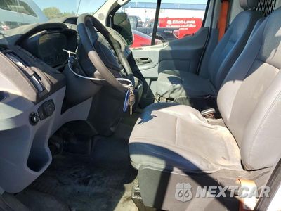 Zdjęcie 7 z 14 samochodu: 2019 FORD TRANSIT 150 DELIVERY VAN VIN:1FTYE2CM9KKB22037 - miniatura