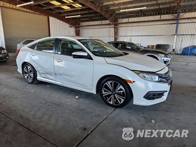 Czwarte zdjęcie samochodu z boku: 2018 HONDA CIVIC EX VIN:2HGFC1E33JH640311 - miniatura