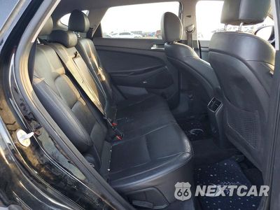 Zdjęcie 11 z 13 samochodu: 2019 HYUNDAI TUCSON LIMITED VIN:KM8J33AL5KU016773 - miniatura