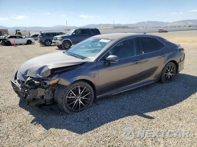 2022 TOYOTA CAMRY SE 4T1G11AK3NU670087 - główne zdjęcie licytacji z USA - miniatura