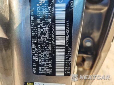 Zdjęcie 12 z 12 samochodu: 2005 TOYOTA CAMRY VIN:4T1BE32K45U524502 - miniatura