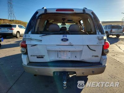 Zdjęcie 6 z 13 samochodu: 2005 FORD EXPLORER EDDIE BAUER VIN:1FMZU74K15UB17601 - miniatura