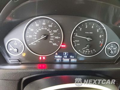 Zdjęcie 9 z 12 samochodu: 2016 BMW 320 I VIN:WBA8E1G55GNU11609 - miniatura