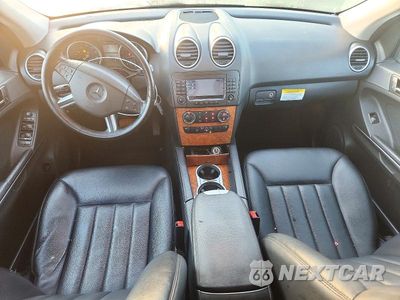 Zdjęcie 8 z 12 samochodu: 2007 MERCEDES-BENZ ML 350 VIN:4JGBB86E27A272375 - miniatura