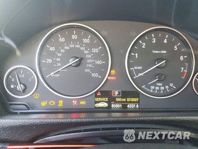 Zdjęcie 9 z 12 samochodu: 2014 BMW 320 I VIN:WBA3B1C53EPV79940 - miniatura