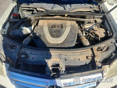 Zdjęcie 12 z 13 samochodu: 2008 MERCEDES-BENZ GL 450 4MATIC VIN:4JGBF71E18A346277 - miniatura