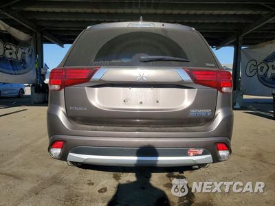 Zdjęcie 6 z 12 samochodu: 2018 MITSUBISHI OUTLANDER SE VIN:JA4J24A52JZ044962 - miniatura