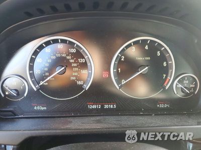 Zdjęcie 9 z 13 samochodu: 2015 BMW X5 XDRIVE50I VIN:5UXKR6C54F0J75528 - miniatura