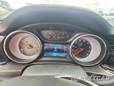 Zdjęcie 9 z 12 samochodu: 2018 BUICK REGAL PREFERRED II VIN:W04GM6SX6J1134405 - miniatura