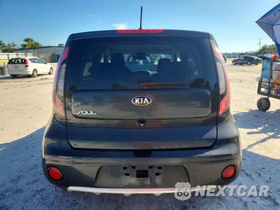 Zdjęcie 6 z 13 samochodu: 2017 KIA SOUL + VIN:KNDJP3A59H7441348 - miniatura