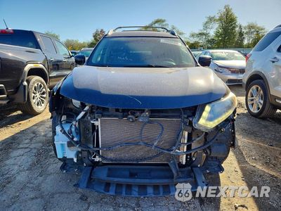 Piąte zdjęcie samochodu w środku: 2016 NISSAN ROUGE SL SV VIN:5N1AT2MT0GC841753 - miniatura