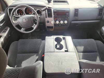 Zdjęcie 8 z 12 samochodu: 2012 TOYOTA TUNDRA DOUBLE CAB SR5 VIN:5TFUW5F10CX220022 - miniatura