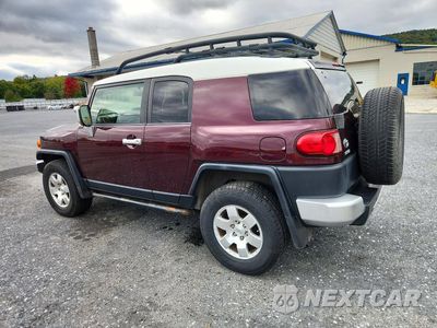 Drugie zdjęcie samochodu z przodu: 2007 TOYOTA FJ CRUISER BASE VIN:JTEBU11F070043796 - miniatura