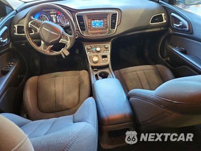 Zdjęcie 8 z 12 samochodu: 2015 CHRYSLER 200 LIMITED VIN:1C3CCCAB9FN745979 - miniatura
