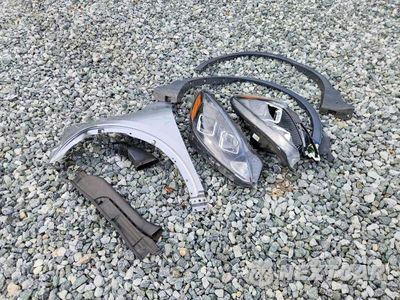 Zdjęcie 13 z 14 samochodu: 2021 FORD ESCAPE SE VIN:1FMCU0G60MUA25440 - miniatura