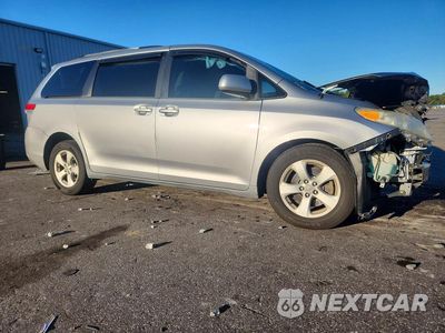 Czwarte zdjęcie samochodu z boku: 2011 TOYOTA SIENNA LE VIN:5TDKK3DC8BS078826 - miniatura