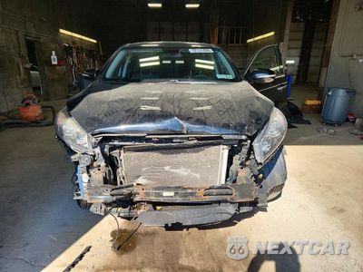 Piąte zdjęcie samochodu w środku: 2019 KIA SORENTO LX V6 VIN:5XYPGDA51KG446666 - miniatura