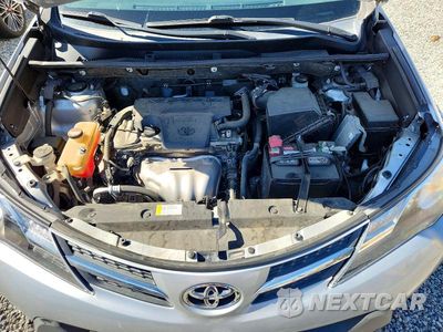 Zdjęcie 12 z 13 samochodu: 2015 TOYOTA RAV4 XLE VIN:JTMWFREV0FD065885 - miniatura