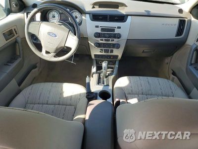 Zdjęcie 8 z 12 samochodu: 2010 FORD FOCUS SE VIN:1FAHP3FN9AW217991 - miniatura