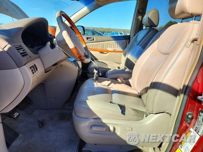 Zdjęcie 7 z 13 samochodu: 2006 TOYOTA SIENNA XLE 5D WAGON VIN:5TDZA22C36S468737 - miniatura
