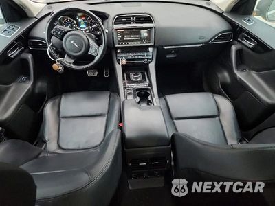 Zdjęcie 9 z 14 samochodu: 2019 JAGUAR F-PACE PREMIUM VIN:SADCJ2FX8KA365005 - miniatura