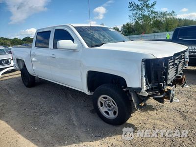 Czwarte zdjęcie samochodu z boku: 2018 CHEVROLET SILVERADO K1500 CUSTOM VIN:3GCUKPEC4JG225493 - miniatura